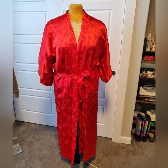 VINTAGE ASIAN INSPIRED 1980s LONG REVERSIBLE ROBE RED BLACK WOMEN SIZE XL - Picture 1 of 12